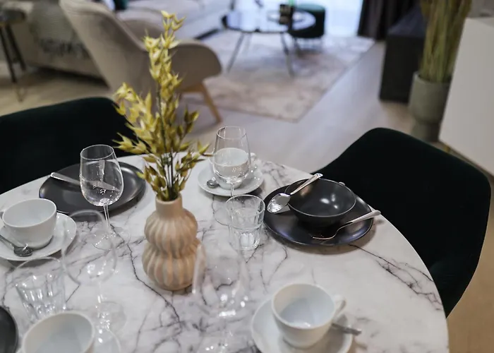 Apartment Prestige Point